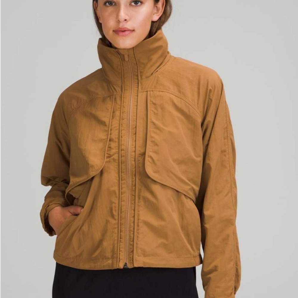 NWT Lululemon Always Effortless Jacket BOLD BEIGE 6 RARE